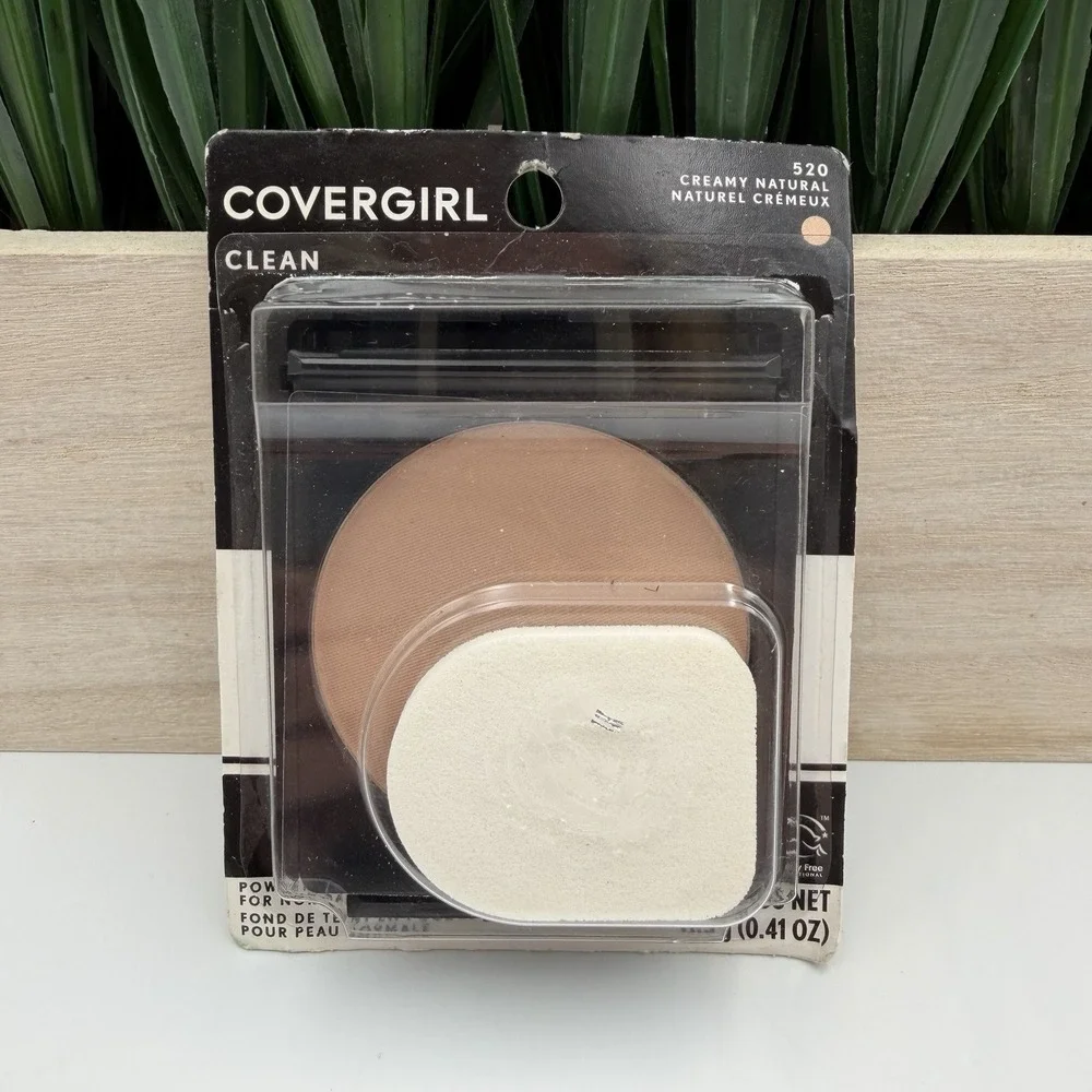 (1) COVERGIRL Clean Powder Foundation Normal Skin #520 CREAMY NATURAL with Talc